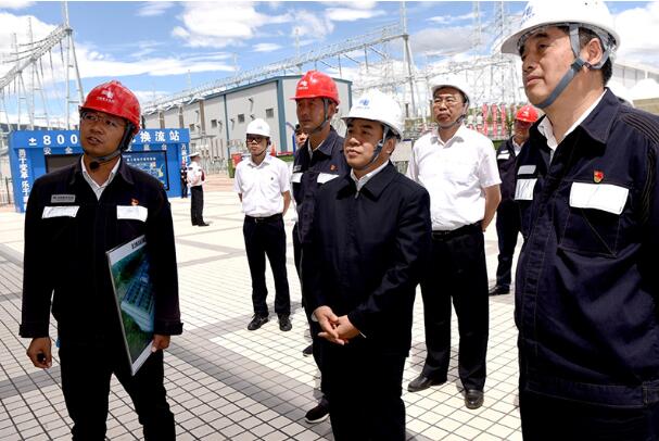 南方電網(wǎng)公司董事長、黨組書記孟振平赴云南調(diào)研