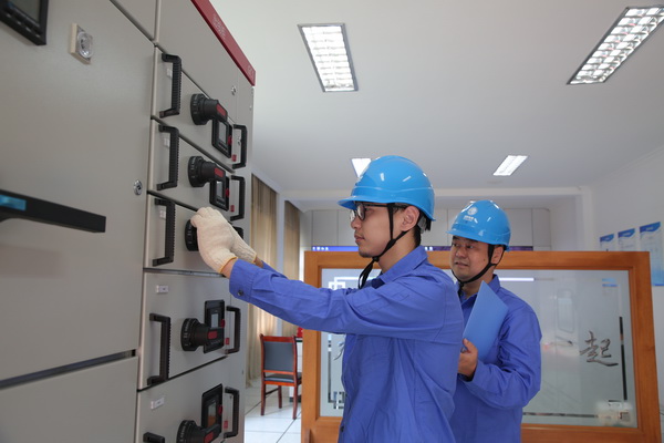 國網(wǎng)寧?？h供電公司：新型智能配電柜上線 助推用電側(cè)數(shù)字化轉(zhuǎn)型