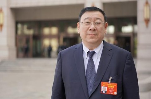國網(wǎng)湖南省電力有限公司董事長、黨委書記 孟慶強(qiáng):推動電池儲能產(chǎn)業(yè)發(fā)展 助力實現(xiàn)碳達(dá)峰、碳中和目標(biāo)