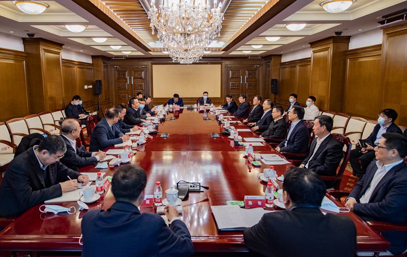 鄒磊、寇偉會見哈電集團(tuán)董事長曹志安、總經(jīng)理吳偉章