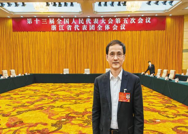 【兩會】電力為打造現(xiàn)代化濱海大都市注入動能——訪全國人大代表、浙江省寧波市經(jīng)濟和信息化局局長張世方