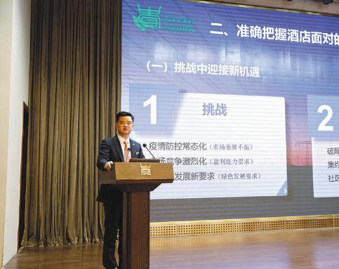 全身心投入，服務(wù)保障有溫度——記國(guó)家電網(wǎng)公司特等勞模楊艷勇