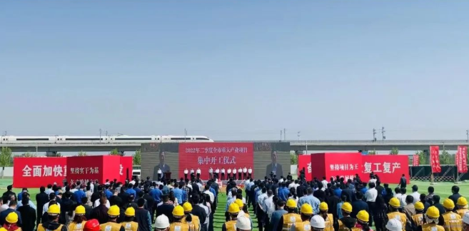東方日升、晶科、阿特斯同時(shí)擴(kuò)產(chǎn)！