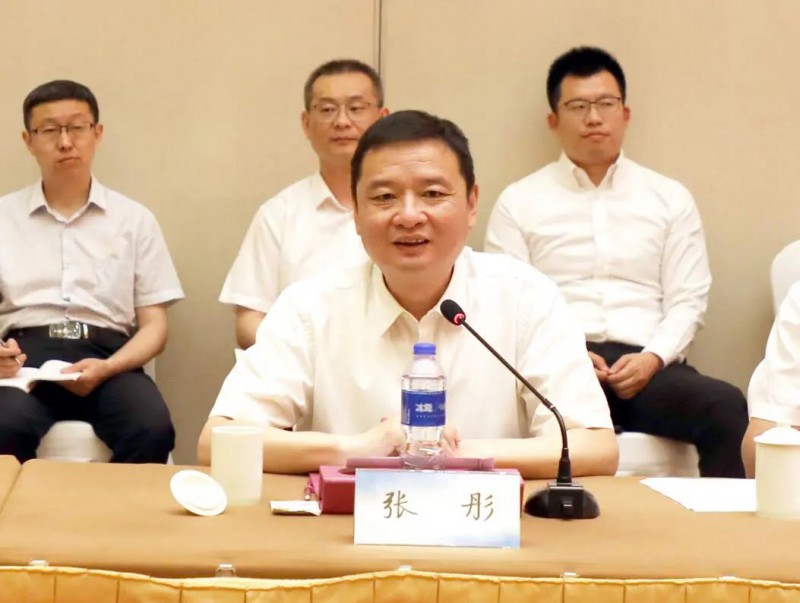 協(xié)鑫、徐工聯(lián)手！布局新能源