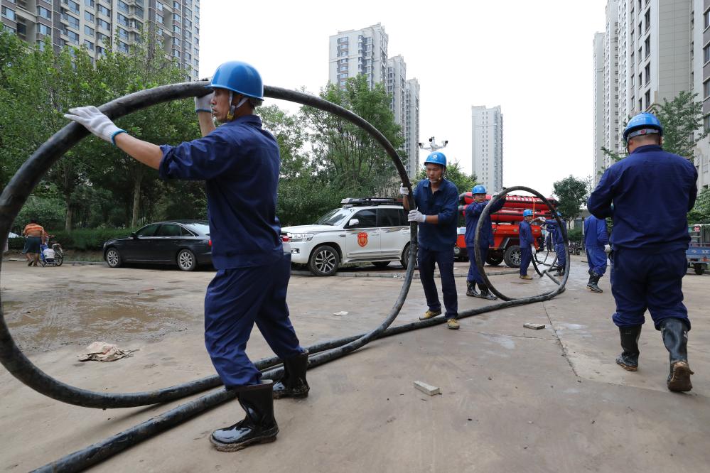 電來了，光就來了——河北涿州加快電力設(shè)施搶修見聞