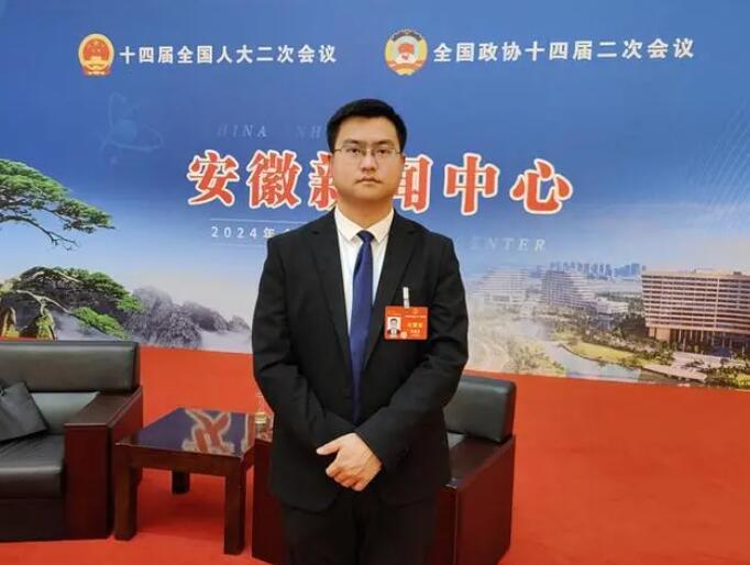 全國人大代表、國軒高科姚金?。簶?biāo)準(zhǔn)、技術(shù)、產(chǎn)業(yè)鏈多管齊下，推動(dòng)電化學(xué)儲(chǔ)能產(chǎn)業(yè)高質(zhì)量發(fā)展