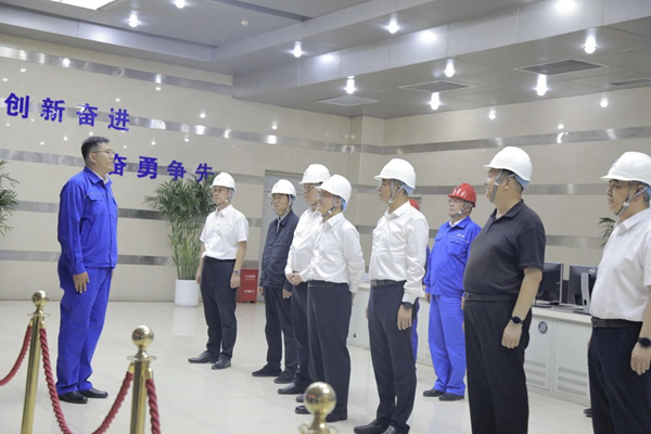 國(guó)務(wù)院國(guó)資委黨委委員、副主任茍坪到新疆華電喀什熱電公司宣講黨的二十屆三中全會(huì)精神并調(diào)研
