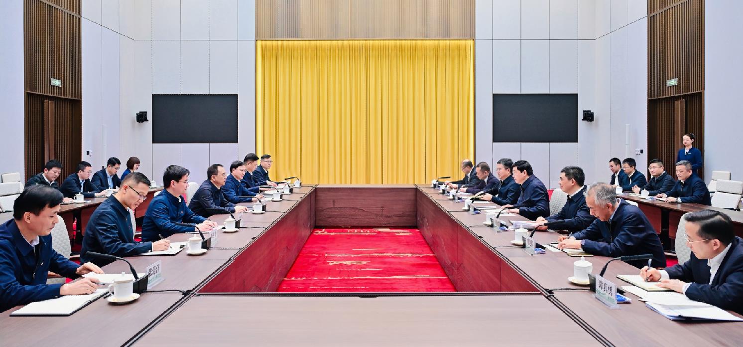 中國大唐集團董事長鄒磊、總經理張傳江與國家電網董事長張智剛、總經理龐驍剛會談