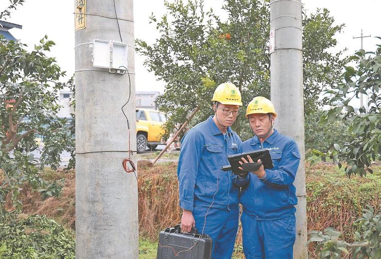 研制“萬能鑰匙”，臺(tái)區(qū)漏電保護(hù)器調(diào)試不到5分鐘