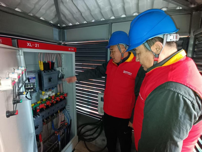 國(guó)網(wǎng)項(xiàng)城市供電公司“把脈” 校園用電，筑牢安全防線
